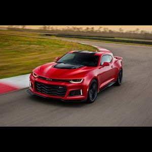 Meet your Posher, Thomas